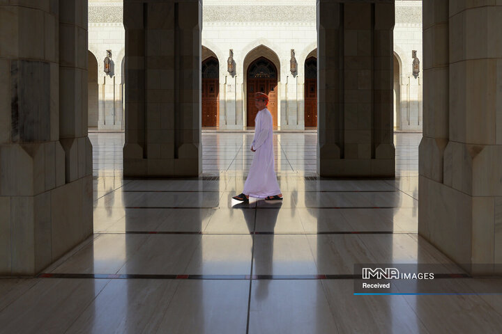 بازدید از مسجد جامع سلطان قابوس