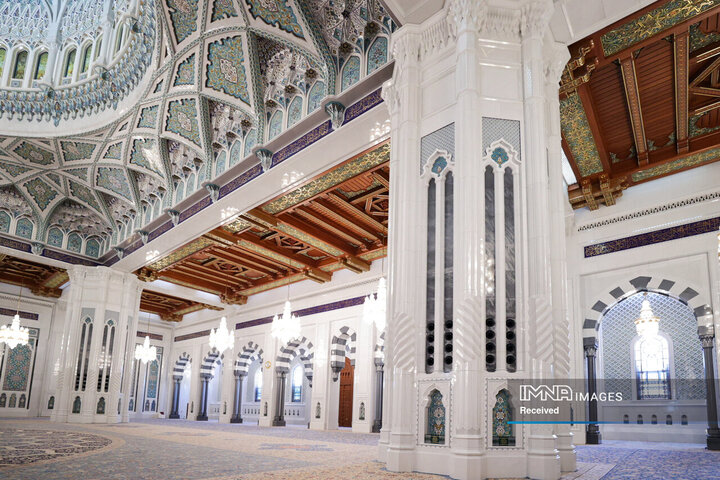 بازدید از مسجد جامع سلطان قابوس