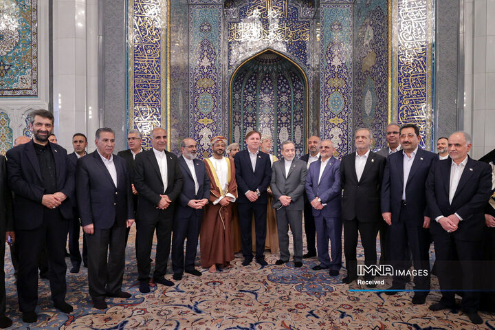 بازدید از مسجد جامع سلطان قابوس