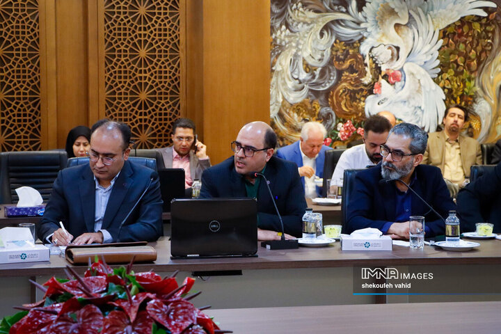 نشست شورای گفت‌و‌گوی دولت و بخش خصوصی استان اصفهان