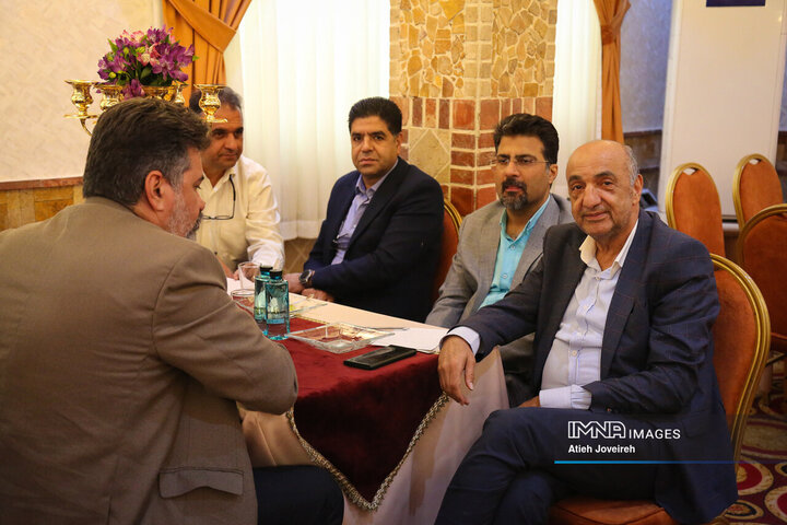 جلسه هماهنگی و هم‌اندیشی درباره مسائل مرتبط با ساخت‌وسازهای شهری و ارائه راهکارهای اجرایی