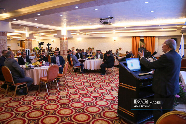 جلسه هماهنگی و هم‌اندیشی درباره مسائل مرتبط با ساخت‌وسازهای شهری و ارائه راهکارهای اجرایی