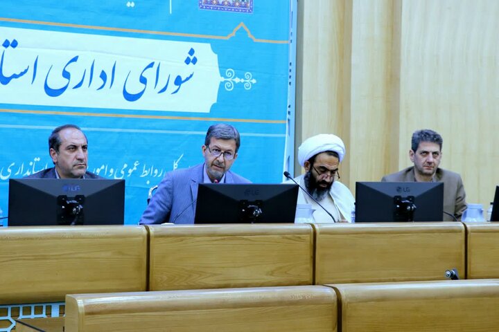 اصفهان الگوی تبدیل دولت کاغذی به تحولی باشد