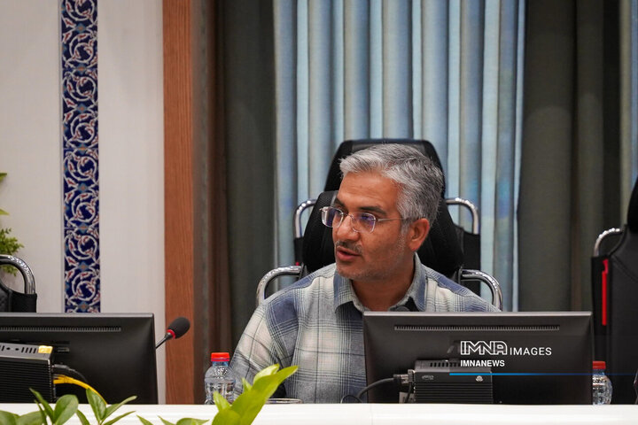 جلسه مشترک اعضای کمیسیون فرهنگی شوراهای شهر اصفهان و اراک