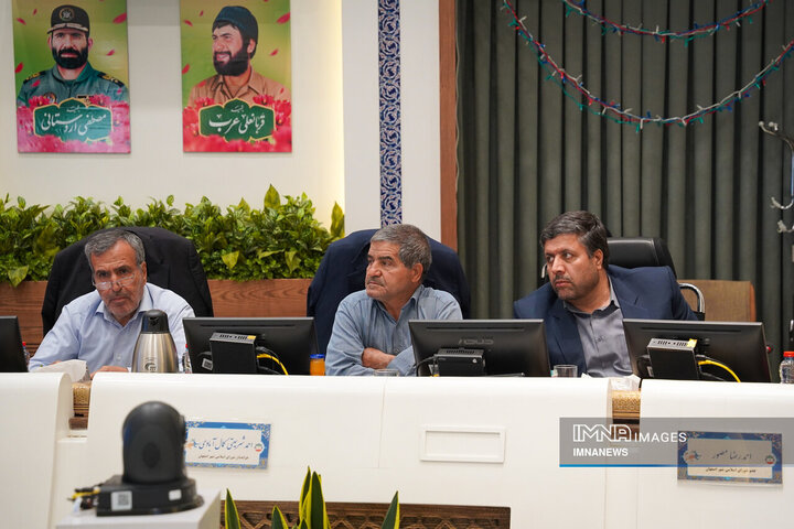 جلسه مشترک اعضای کمیسیون فرهنگی شوراهای شهر اصفهان و اراک