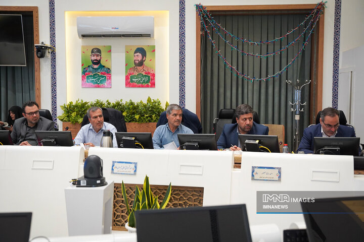 جلسه مشترک اعضای کمیسیون فرهنگی شوراهای شهر اصفهان و اراک