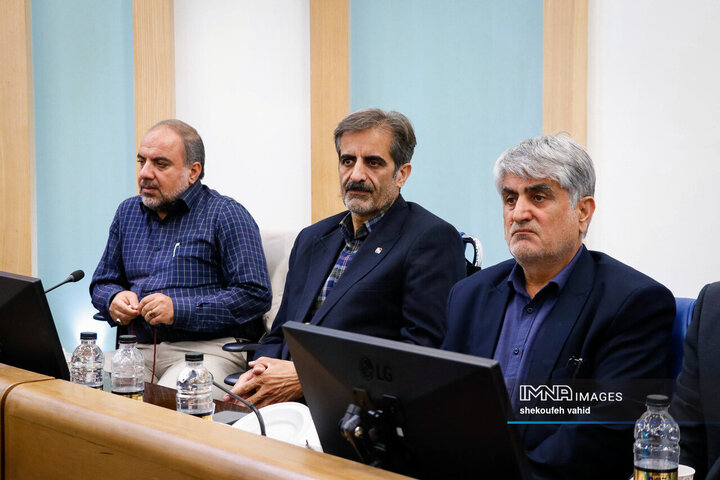 شورای اداری استان اصفهان