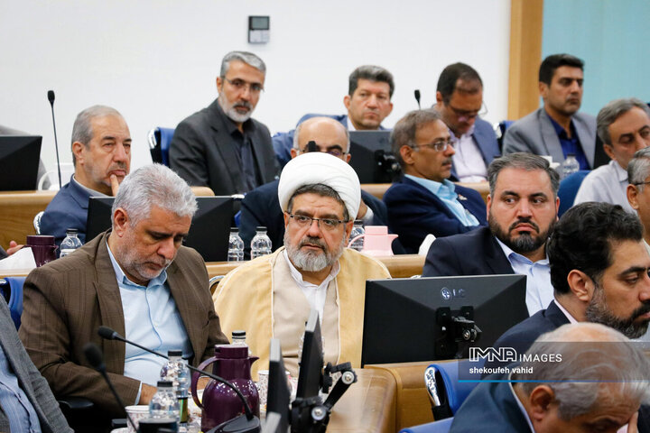 شورای اداری استان اصفهان