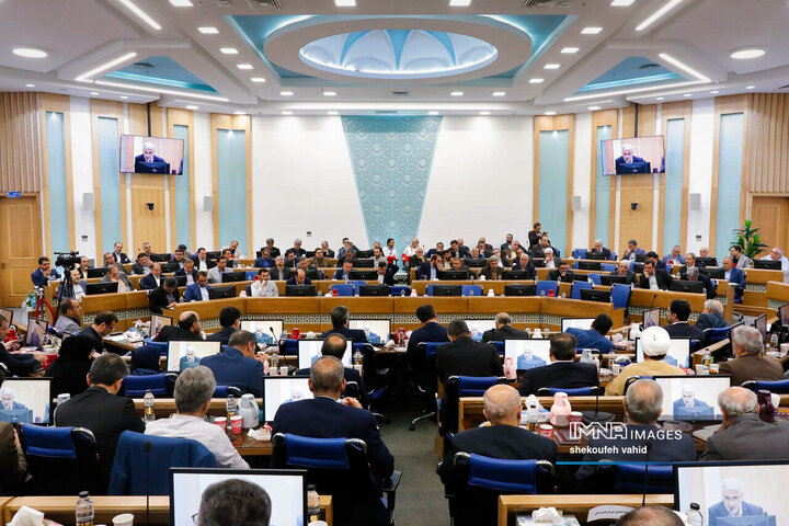 شورای اداری استان اصفهان