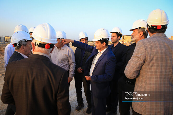 بازدید اعضای کمیسیون عمران شورای شهر اصفهان ا پروژه باغ مشاهیر