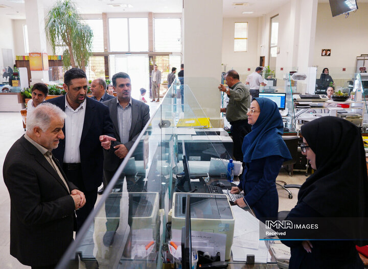 بازدید رئیس شورای شهر اصفهان از منطقه 12