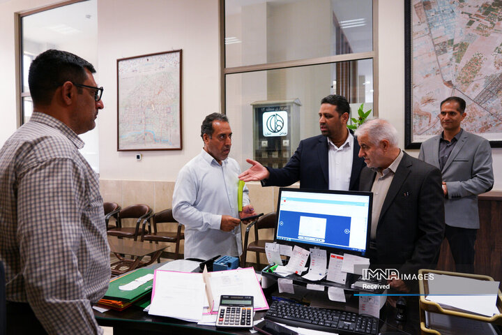 بازدید رئیس شورای شهر اصفهان از منطقه 12