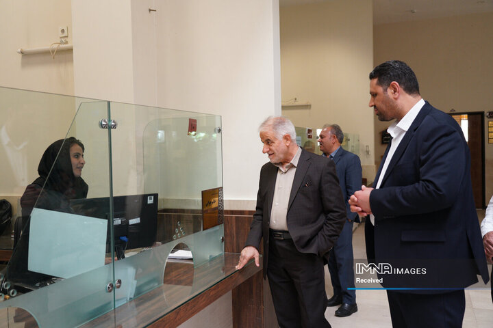 بازدید رئیس شورای شهر اصفهان از منطقه 12