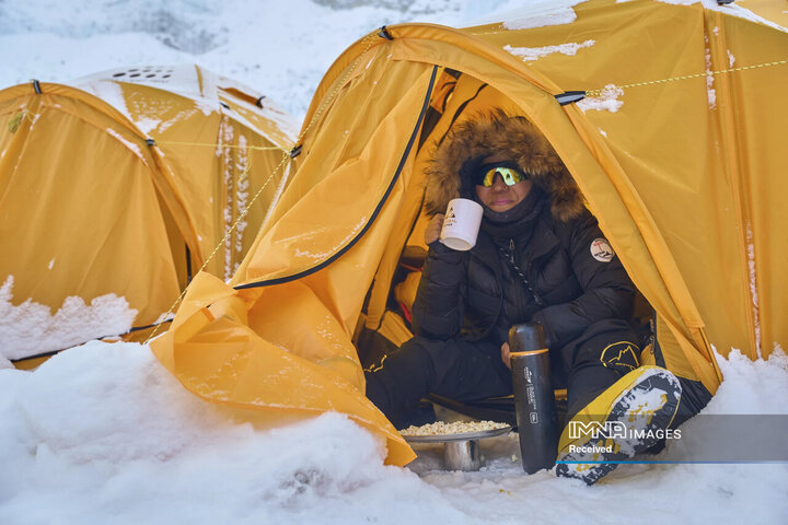 صعود به بام جهان