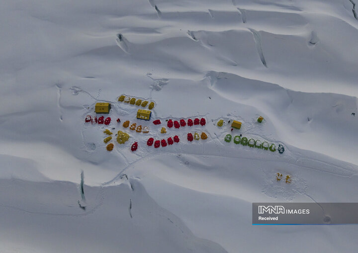 نمای هوایی کمپ شماره 1 صعود به اورست