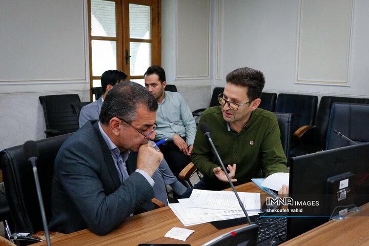 ملاقات مردمی استاندار اصفهان