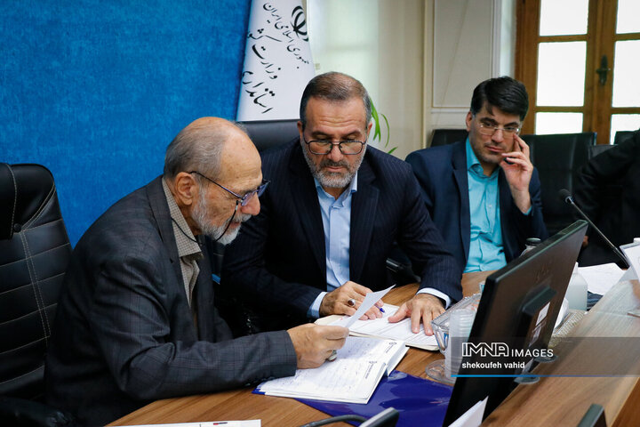 ملاقات مردمی استاندار اصفهان