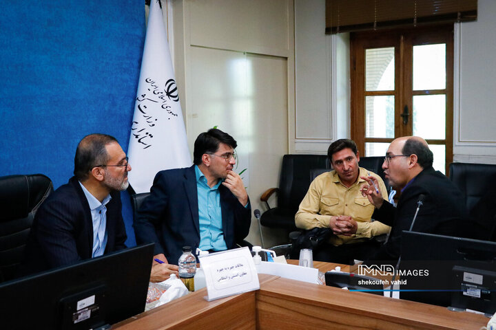 ملاقات مردمی استاندار اصفهان