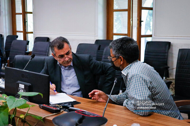 ملاقات مردمی استاندار اصفهان