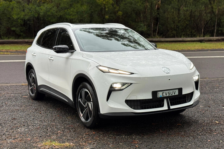 خودروی ام‌جی S5 EV Essence 49 مدل 2025 چه مشخصاتی دارد؟