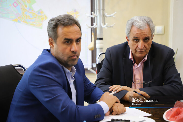 کمیته نظارتی شورای شهر اصفهان در منطقه 6 شهرداری