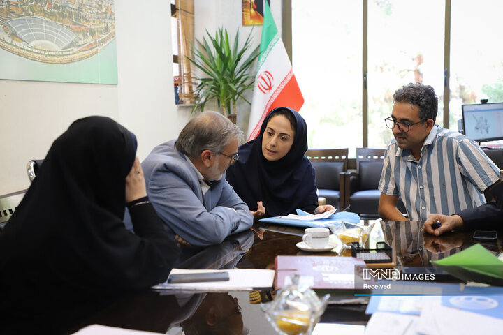 کمیته نظارتی شورای شهر اصفهان در منطقه 6 شهرداری