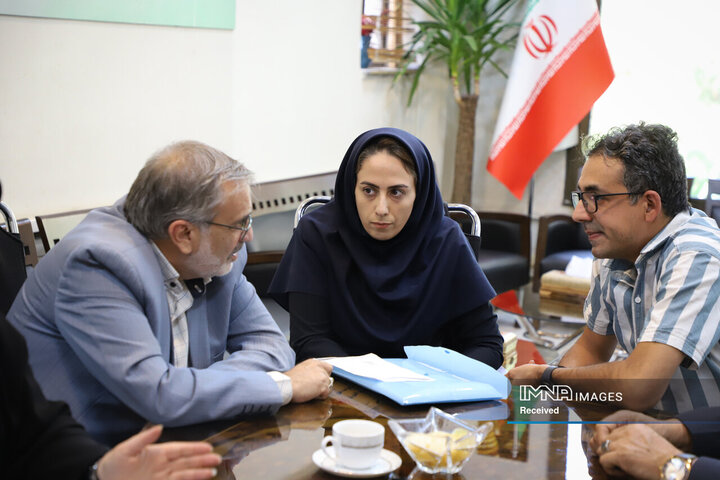 کمیته نظارتی شورای شهر اصفهان در منطقه 6 شهرداری