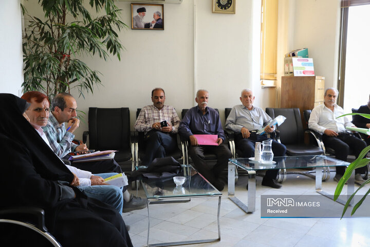 کمیته نظارتی شورای شهر اصفهان در منطقه 6 شهرداری