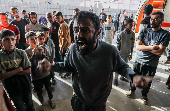 نون با طعم خون