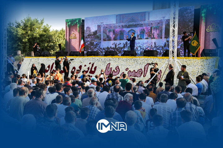 فیلم| اجرای قطعه بریم حرم توسط محمد اسداللهی در محفل بزرگداشت قیام ۱۵ خرداد ورامین