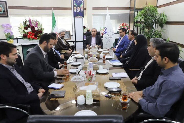 ظرفیت‌های آذربایجان شرقی را در روند تحول دانشگاه فرهنگیان به کار گیریم