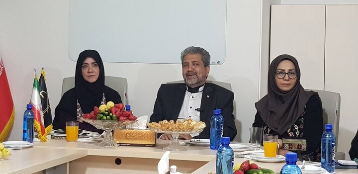 صنایع دستی، حامل هویت و ارزش ایرانی