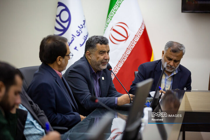 جلسه هم‌اندیشی کنگره بزرگداشت سرداران و شهدای منطقه ۳ اصفهان