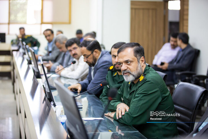 جلسه هم‌اندیشی کنگره بزرگداشت سرداران و شهدای منطقه ۳ اصفهان