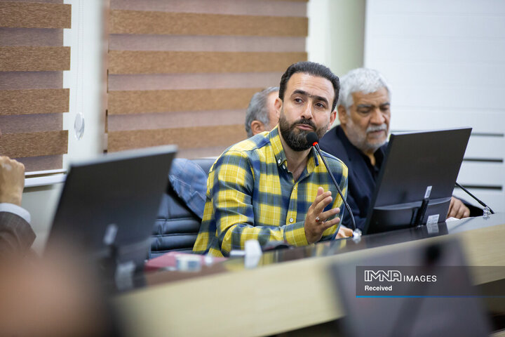 جلسه هم‌اندیشی کنگره بزرگداشت سرداران و شهدای منطقه ۳ اصفهان