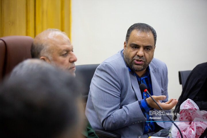 جلسه هم‌اندیشی کنگره بزرگداشت سرداران و شهدای منطقه ۳ اصفهان