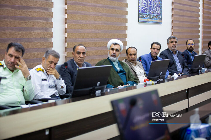 جلسه هم‌اندیشی کنگره بزرگداشت سرداران و شهدای منطقه ۳ اصفهان