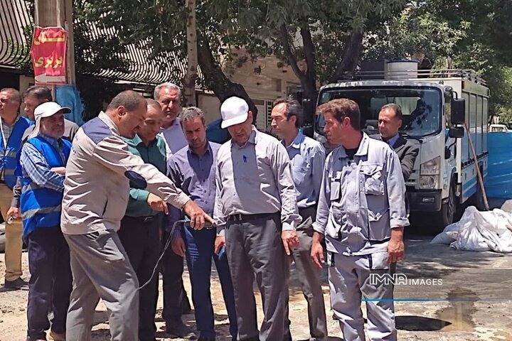 زیر پایِ آپادانا خالی شد/ ایمن‌سازی محل فروریزش در حال انجام است