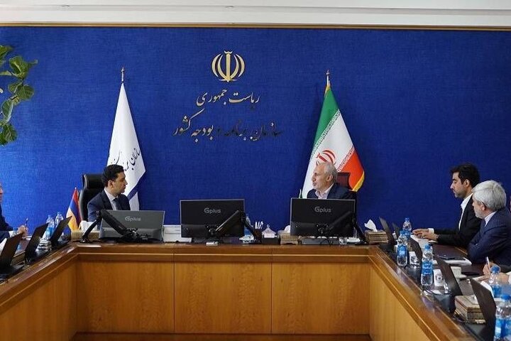 تأکید سازمان برنامه و بودجه بر رفع موانع همکاری ایران و ارمنستان 