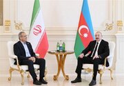 تاکید رؤسای جمهور ایران و آذربایجان بر توسعه همکاری‌های اقتصادی و حمل و نقلی میان دو کشور