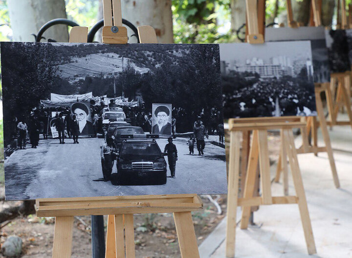 عکس‌هایی دیده‌نشده از مراسم ارتحال امام (ره) در موزه سینما