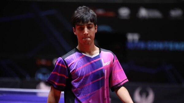 فعالیت کتابخانه‌های سیار ۶۰ سال کودکان مناطق محروم/ تبدیل مدارس سنگی به اقامتگاه‌های بومی