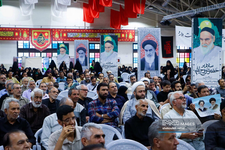 مراسم سالگرد ارتحال معمار کبیر انقلاب در اصفهان