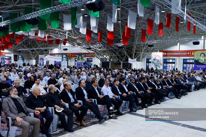 مراسم سالگرد ارتحال معمار کبیر انقلاب در اصفهان