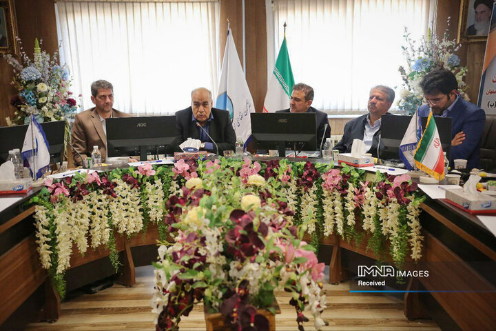 بازدید معاون وزیر راه و شهرسازی از پروژه‌های راه‌سازی و عمرانی استان اصفهان