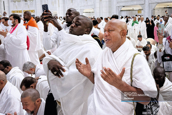 طواف خانه خدا در ایام حج تمتع