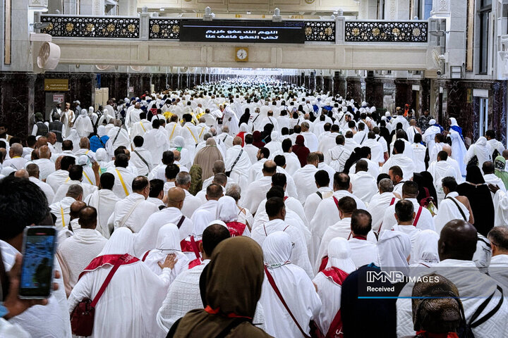 طواف خانه خدا در ایام حج تمتع