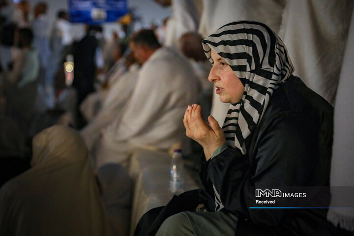 حال و هوای شب عرفه در سرزمین وحی