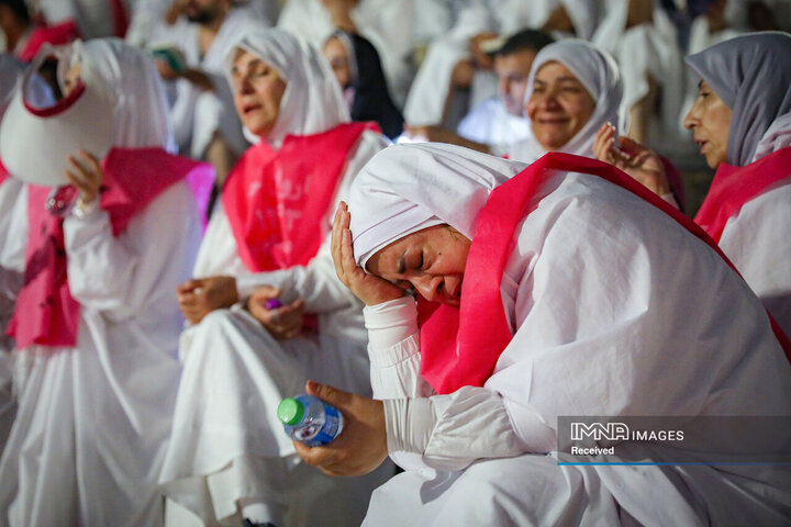 حال و هوای شب عرفه در سرزمین وحی