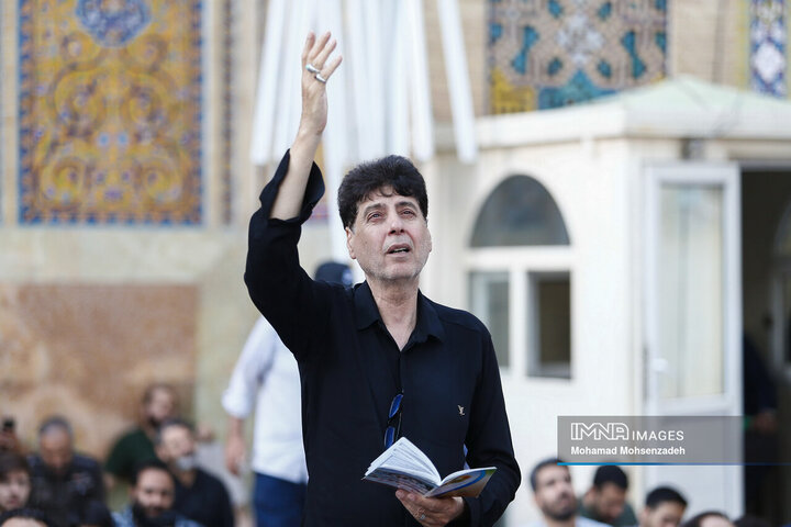 دعای عرفه در حرم حضرت معصومه(س)